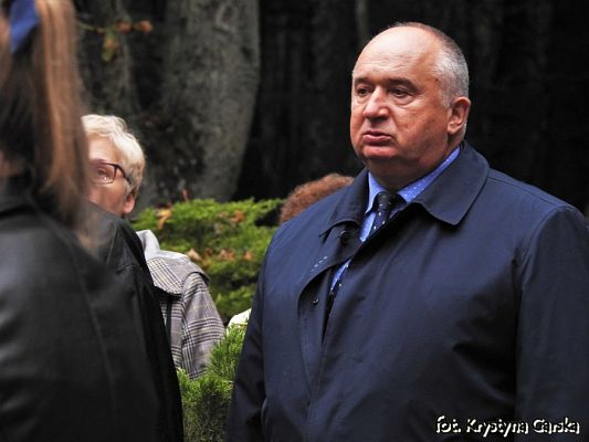  Grafika #242: Uroczystość ku czci Ofiar Marszu Śmierci KL Stutthof w Krępie Kaszubskiej dnia 27 września 2020