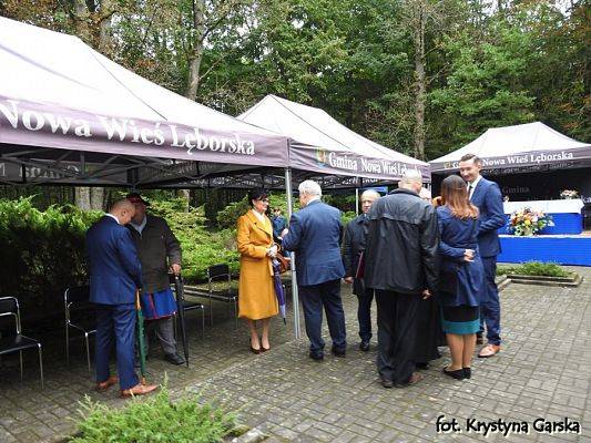  Grafika #253: Uroczystość ku czci Ofiar Marszu Śmierci KL Stutthof w Krępie Kaszubskiej dnia 27 września 2020