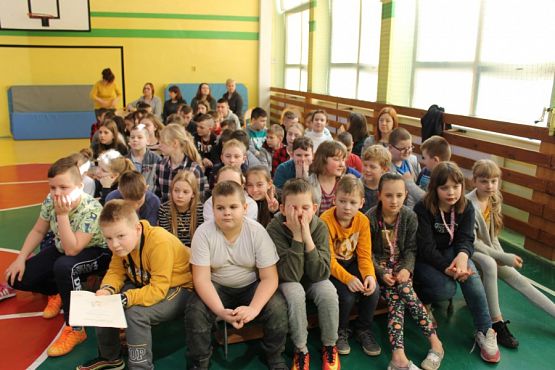  Grafika #45: Pokaz mody