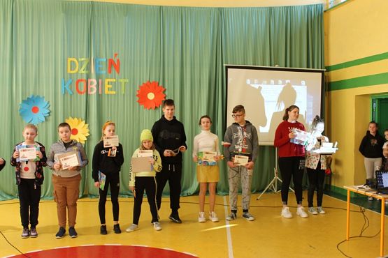  Grafika #5: KONKURS PLASTYCZNY ,, ŻOŁNIERZE WYKLĘCI