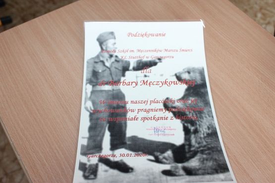  Grafika #25: Niedźwiedź Wojtek i wojenne opowieści