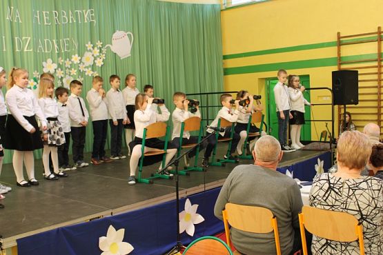  Grafika #22: Dzień babci i dziadka