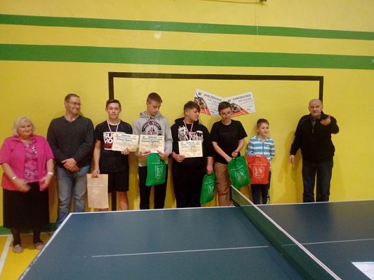  Grafika #6: NOWOROCZNY TURNIEJ TENISA STOŁOWEGO