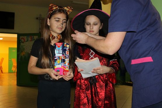  Grafika #3: Nasze serca dla WOŚP