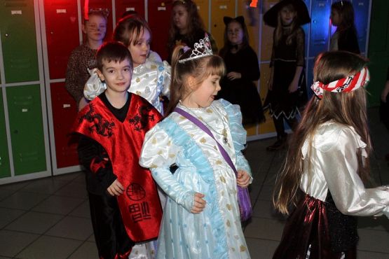  Grafika #9: Karnawał 2020