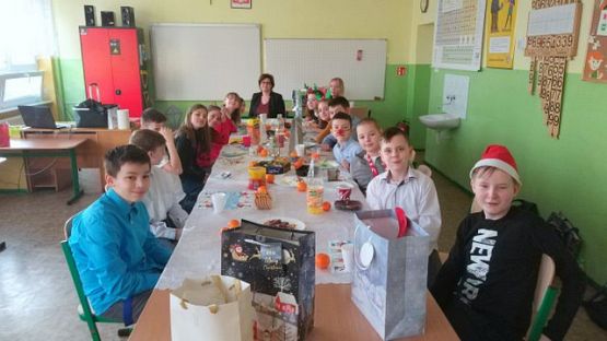  Grafika #5: Wigilie klasowe