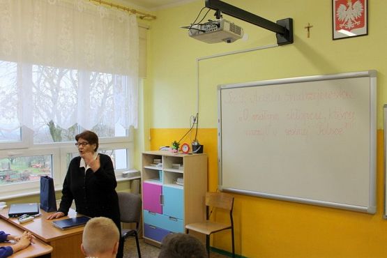  Grafika #4: Żywa lekcja historii