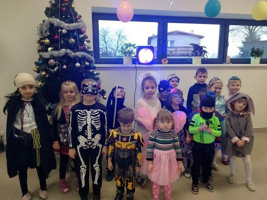  Grafika #1: Karnawał PRZEDSZKOLAKÓW - Krępa i Janowice