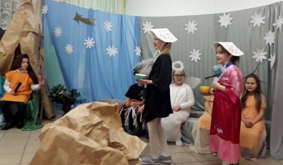  Grafika #2: Wigilijne spotkanie z rodzicami kl 1-3