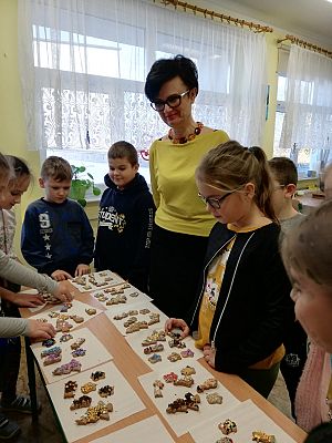  Grafika #0: Świąteczne tradycje