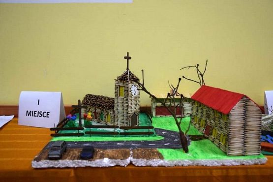  Grafika #4: Każdy budować może