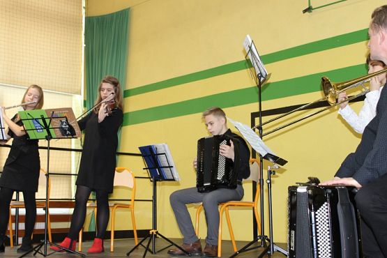  Grafika #3: Koncert muzyki klasycznej