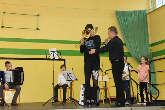  Grafika #4: Koncert muzyki klasycznej