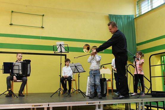  Grafika #35: Koncert muzyki klasycznej