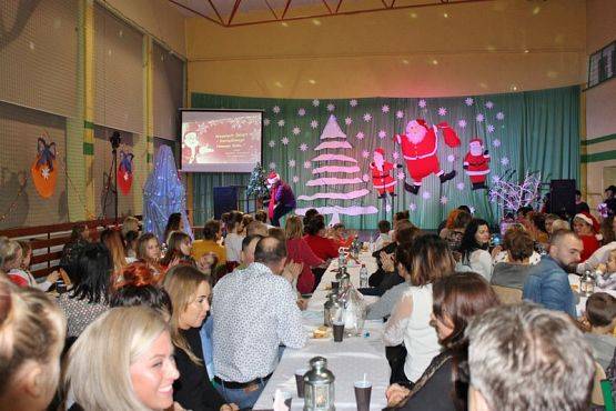  Grafika #16: KIERMASZ MIKOŁAJKOWY 2019