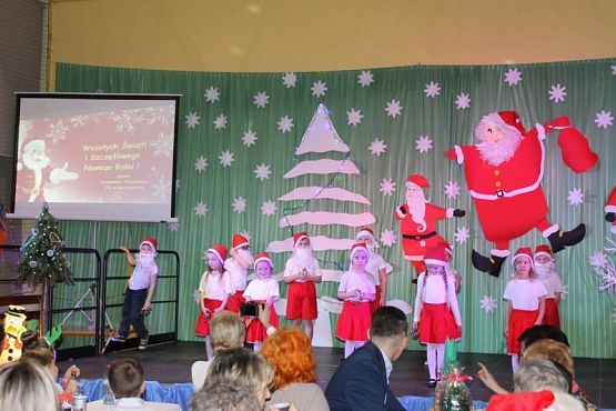  Grafika #23: KIERMASZ MIKOŁAJKOWY 2019