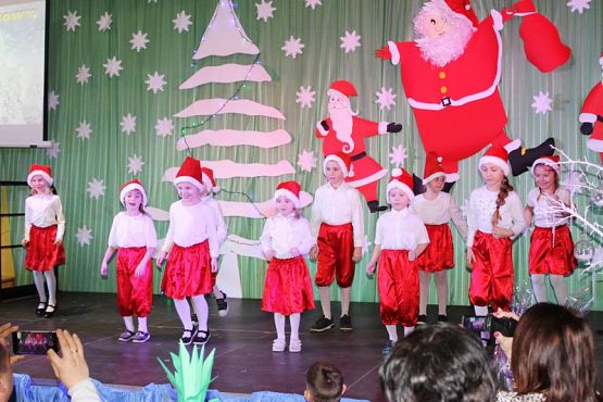  Grafika #0: KIERMASZ MIKOŁAJKOWY 2019