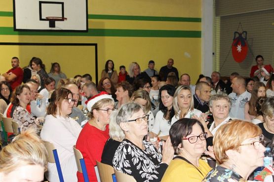  Grafika #59: KIERMASZ MIKOŁAJKOWY 2019