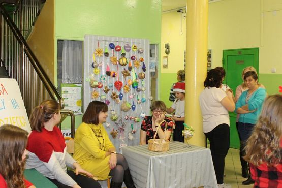  Grafika #47: KIERMASZ MIKOŁAJKOWY 2019