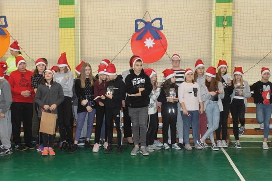  Grafika #12: Wizyta Mikołaja w szkole