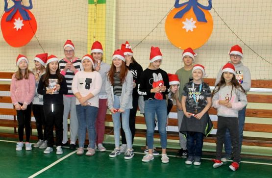  Grafika #19: Wizyta Mikołaja w szkole