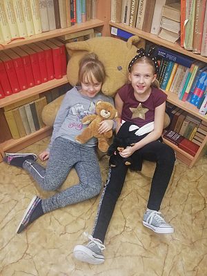  Grafika #0: Światowy Dzień Pluszowego Misia