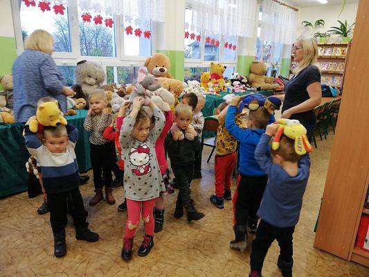  Grafika #22: Światowy Dzień Pluszowego Misia