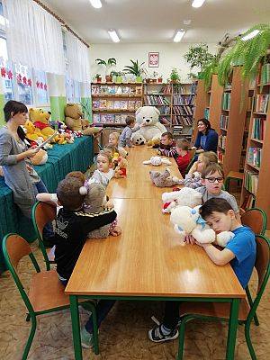  Grafika #27: Światowy Dzień Pluszowego Misia