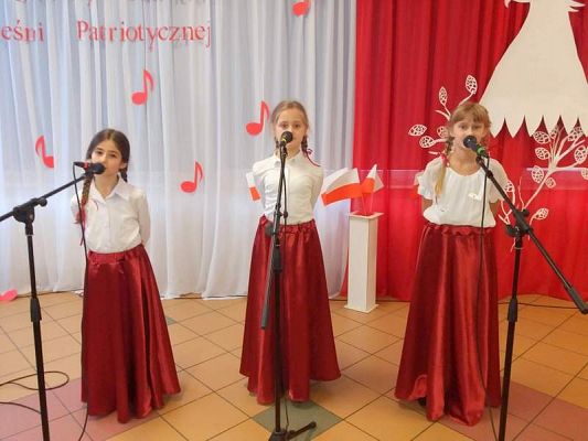  Grafika #0: Konkurs Pieśni Patriotycznej