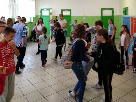  Grafika #1: Aktywne przerwy w naszej szkole!!