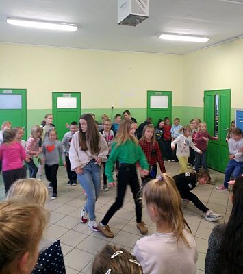  Grafika #7: Aktywne przerwy w naszej szkole!!