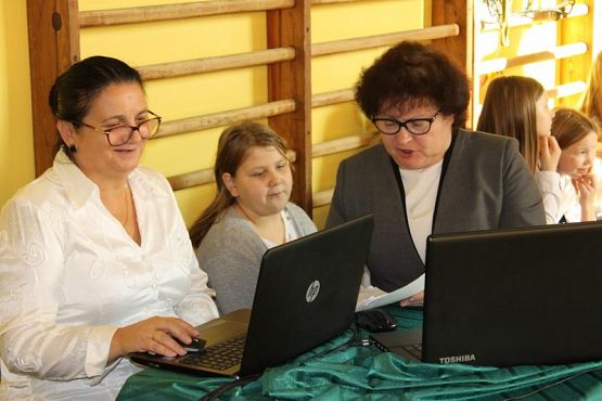  Grafika #1: Apel- 11 LISTOPADA