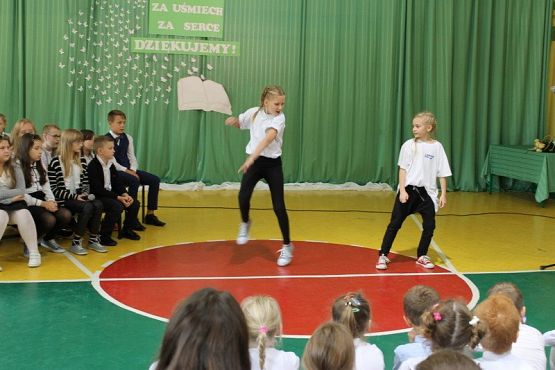  Grafika #15: Dzień Edukacji Narodowej