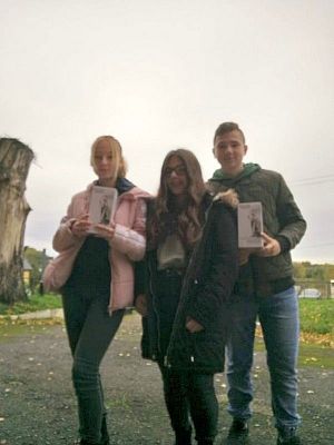  Grafika #1: Dzień Papieski