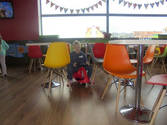  Grafika #18: Zabawy w Madagaskarze