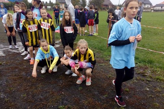  Grafika #1: Gminne Igrzyska Dzieci i Młodzieży w indywidualnych biegach przełajowych