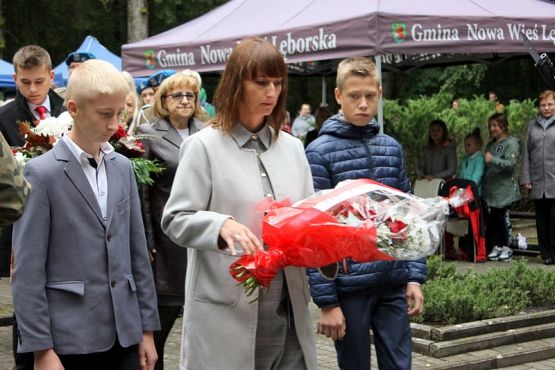  Grafika #32: Uroczystości w Krępie Kaszubskiej