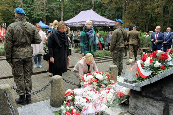  Grafika #47: Uroczystości w Krępie Kaszubskiej