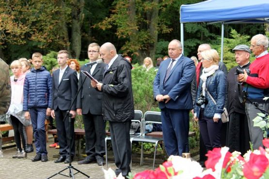  Grafika #31: Uroczystości w Krępie Kaszubskiej