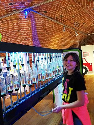  Grafika #6: Klasy 6a i b w Hevelianum