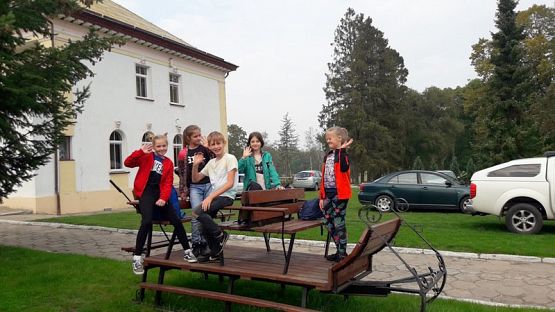  Grafika #12: Pionierka obozowa klas 5-tych