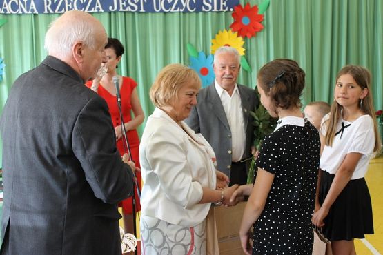  Grafika #69: Zakończenie roku szkolnego klas 4-8