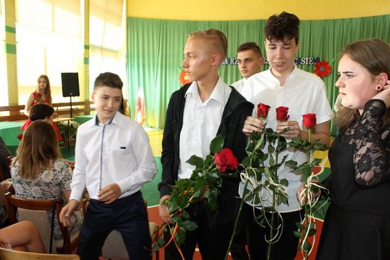  Grafika #72: Zakończenie roku szkolnego klas 4-8