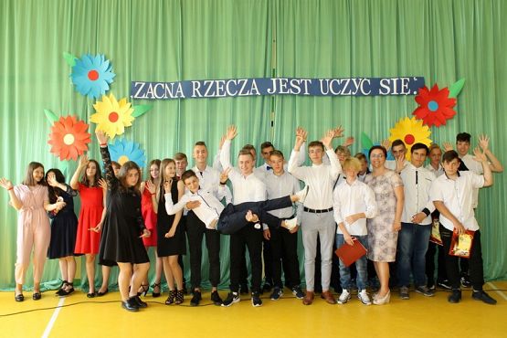  Grafika #82: Zakończenie roku szkolnego klas 4-8