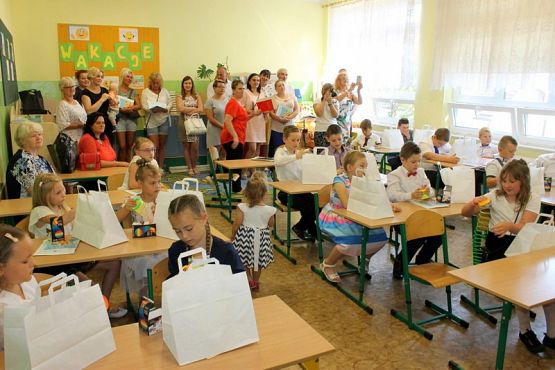  Grafika #52: Zakończenie roku szkolnego klas 1-3