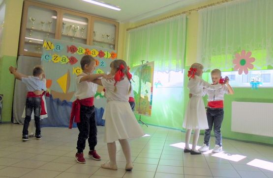  Grafika #6: Zakończenie roku - przedszkole w Garczegorzu