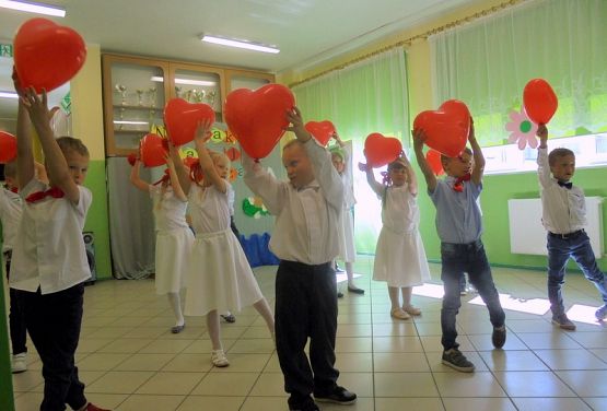  Grafika #12: Zakończenie roku - przedszkole w Garczegorzu