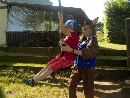  Grafika #1: Psi Patrol w Grąbkowie