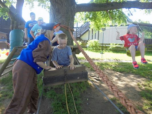  Grafika #26: Psi Patrol w Grąbkowie