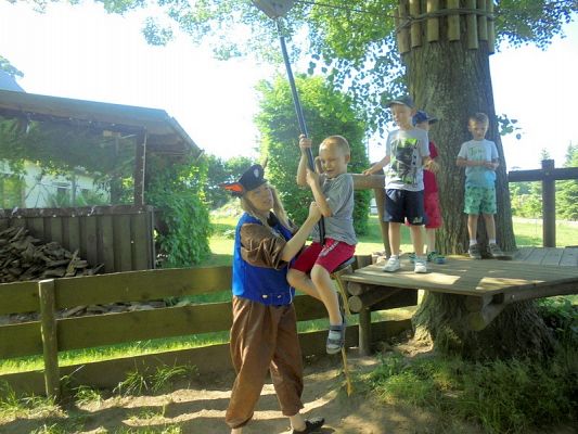  Grafika #33: Psi Patrol w Grąbkowie